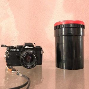 Albinar MS-2 35 mm SLR Film Camera & Plastic Double Developing Tank 2 Reels